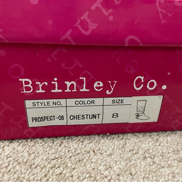 Brinley Co. Chestnut Buckle Boots Women’s 8 NEW WITH TAGS Original Packaging - Picture 4 of 4